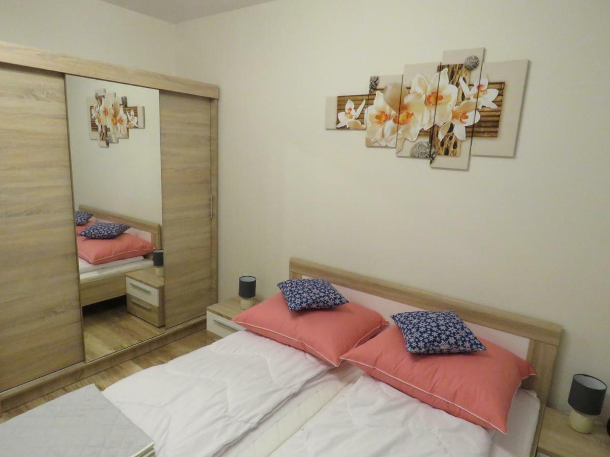 Apartamento Blizej Morza U Jacka Z Garazem Kołobrzeg Exterior foto